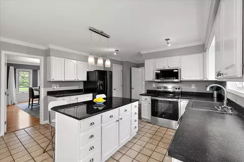 Kitchen - 4047 Ramsgate, Ann Arbor, MI 48103 photo 1 of 5