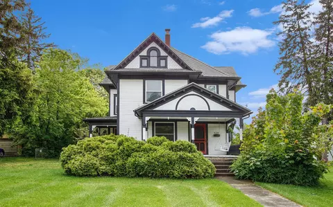 110 N O Keefe, Cassopolis, MI 49031
