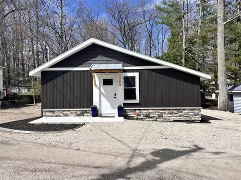 855 W Locust, White Cloud, MI 49349