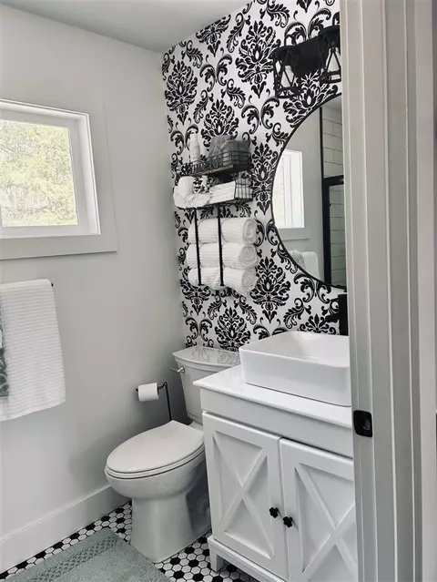 Bath - 855 W Locust, White Cloud, MI 49349 photo 4 of 4