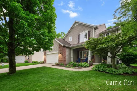745 Abbey Ml, Ada, MI 49301