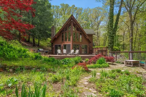5765 Wildwood, Bridgman, MI 49106