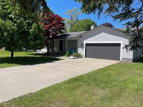 1560 Scranton, Norton Shores, MI 49441