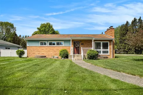 4911 Elmwood, Norton Shores, MI 49441