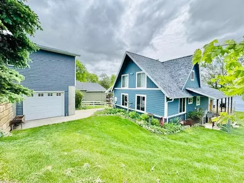 1022 Ottland, Lake Odessa, MI 48849
