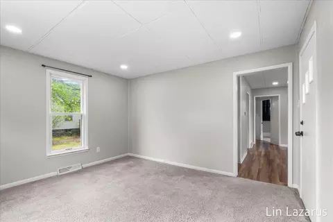805 Morton, Belding, MI 48809 photo 15