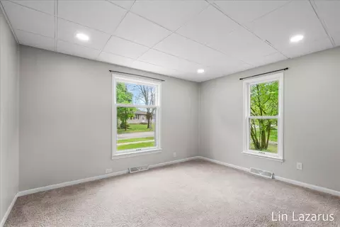 805 Morton, Belding, MI 48809 photo 14