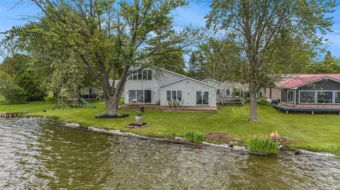 8928 Ellis, Alto, MI 49302