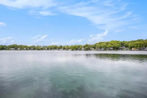 View/Area - 456 E Gull Lk, Augusta, MI 49012 photo 1 of 14