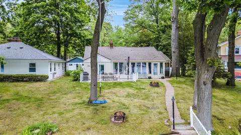 Exterior - 456 E Gull Lk, Augusta, MI 49012 photo 9 of 11