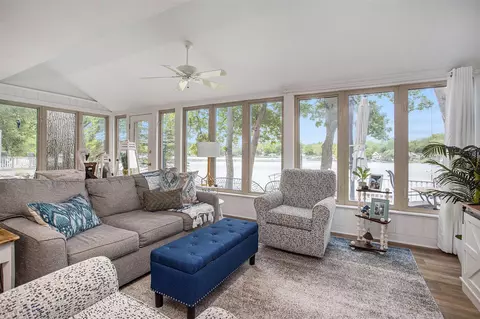 Living - 456 E Gull Lk, Augusta, MI 49012 photo 2 of 5