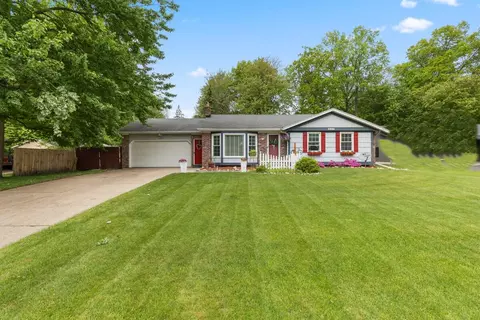 4239 Glen Holw, Hudsonville, MI 49426