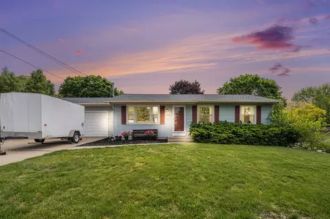 1162 Magnolia, Kalamazoo, MI 49048