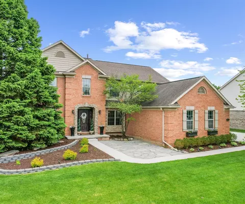 1150 Heatherlea, Canton, MI 48188