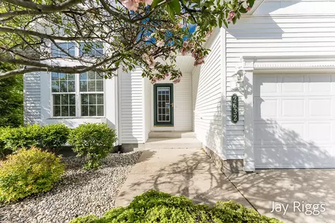 2632 E Turning Leaf #111, Fruitport, MI 49415