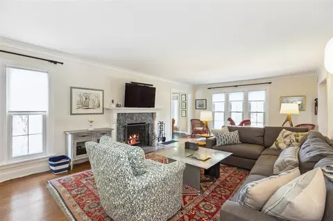 Living - 616 S Elm, Three Oaks, MI 49128 photo 3 of 4