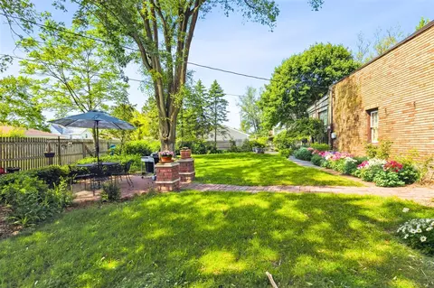 Exterior - 616 S Elm, Three Oaks, MI 49128 photo 6 of 6