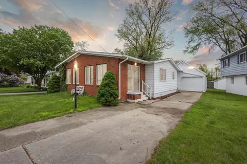 650 N N Shr, Crystal, MI 48818