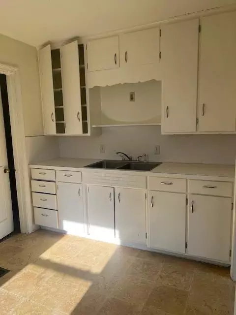 337 E Pne, Fremont, MI 49412 photo 3
