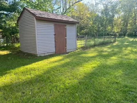 52 N Webster, White Cloud, MI 49349 photo 11