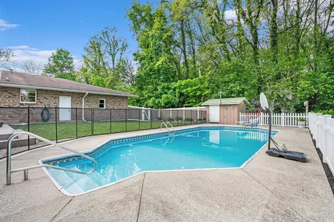 720 Riverside, Constantine, MI 49042 photo 22