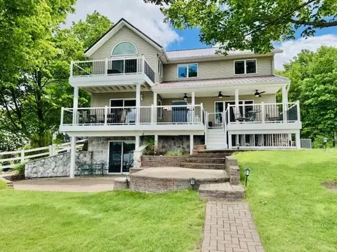 3018 W Runyan, Lake Odessa, MI 48849