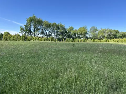 5347 N Sprinkle, Kalamazoo, MI 49004