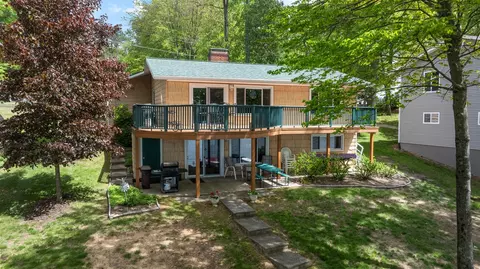 Exterior - 11676 Bradley, Jerome, MI 49249 photo 1 of 25
