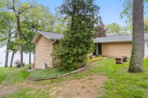 Exterior - 11676 Bradley, Jerome, MI 49249 photo 8 of 25