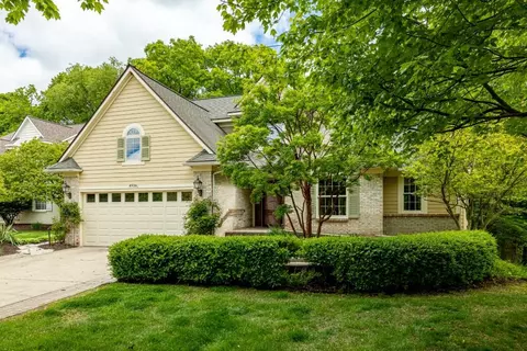 4936 Ravine, Ann Arbor, MI 48105