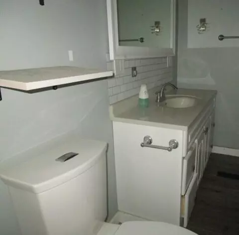 Bath - 151 E Corey, Bronson, MI 49028 photo 1 of 2