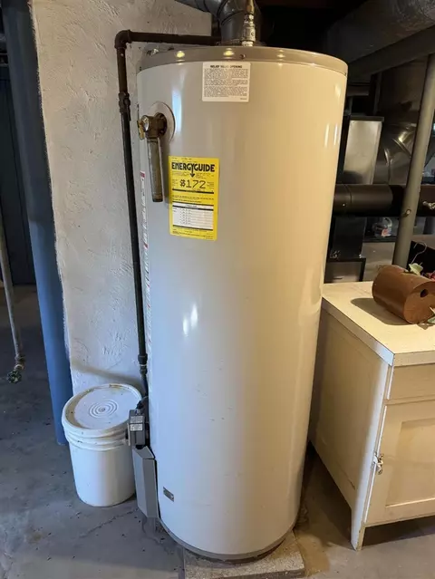 220 E Preuss, Manistee, MI 49660 photo 21