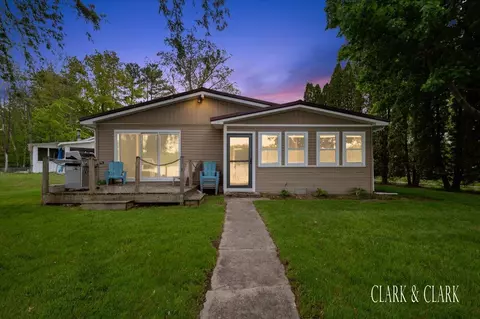 3272 Rau, Sand Lake, MI 49343