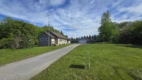 1301 Us Highway 10, Scottville, MI 49454