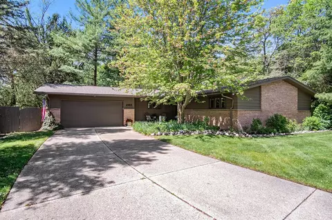 4983 Bluff, Grand Rapids, MI 49525