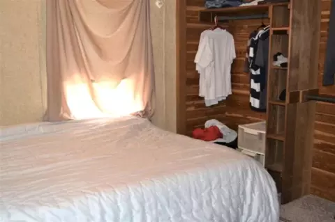 Bedroom - 116 Huron, Niles, MI 49120 photo 2 of 2