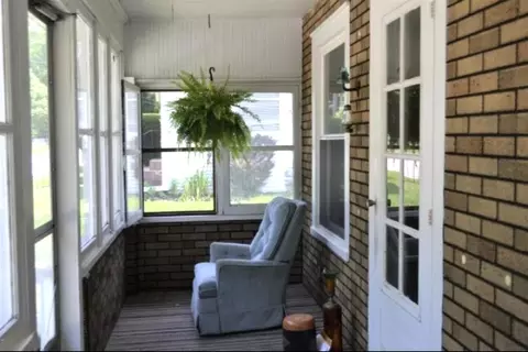 Exterior - 116 Huron, Niles, MI 49120 photo 2 of 9