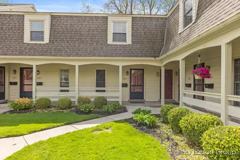 2463 Abbington, Grand Rapids, MI 49506