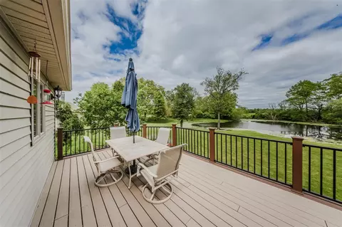 Exterior - 2210 Lindsey, Jackson, MI 49201 photo 18 of 28