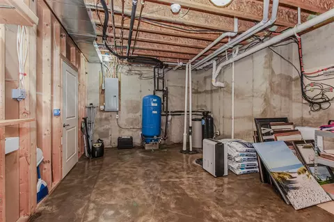 Other - 2210 Lindsey, Jackson, MI 49201 photo 20 of 22