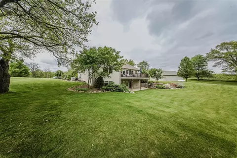 Exterior - 2210 Lindsey, Jackson, MI 49201 photo 13 of 28
