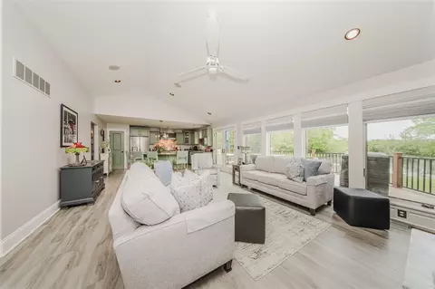 Living - 2210 Lindsey, Jackson, MI 49201 photo 1 of 7