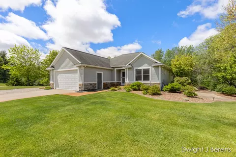4122 Autumn Crst, Hamilton, MI 49419