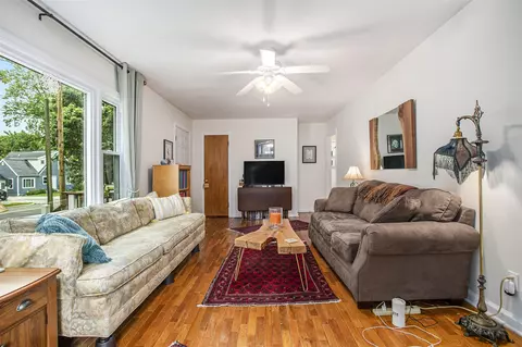 Living - 211 East, Marshall, MI 49068 photo 1 of 2