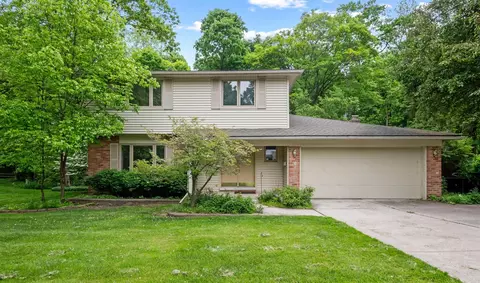 1068 Grace, Northville, MI 48167