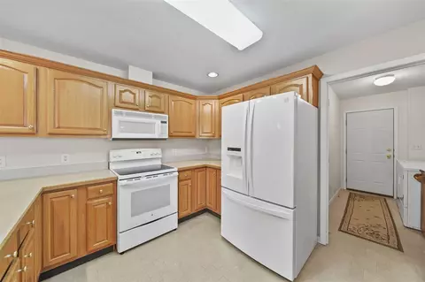 Kitchen - 10639 Hanover, Hanover, MI 49241 photo 2 of 4