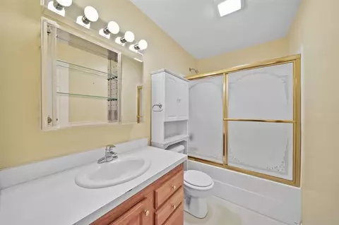 Bath - 10639 Hanover, Hanover, MI 49241 photo 2 of 2