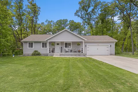 631 N Hilton Park, Muskegon, MI 49442