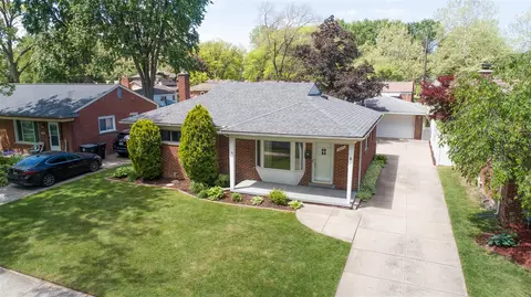 9085 Brentwood, Livonia, MI 48150