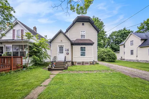 114 Orange, Jackson, MI 49202